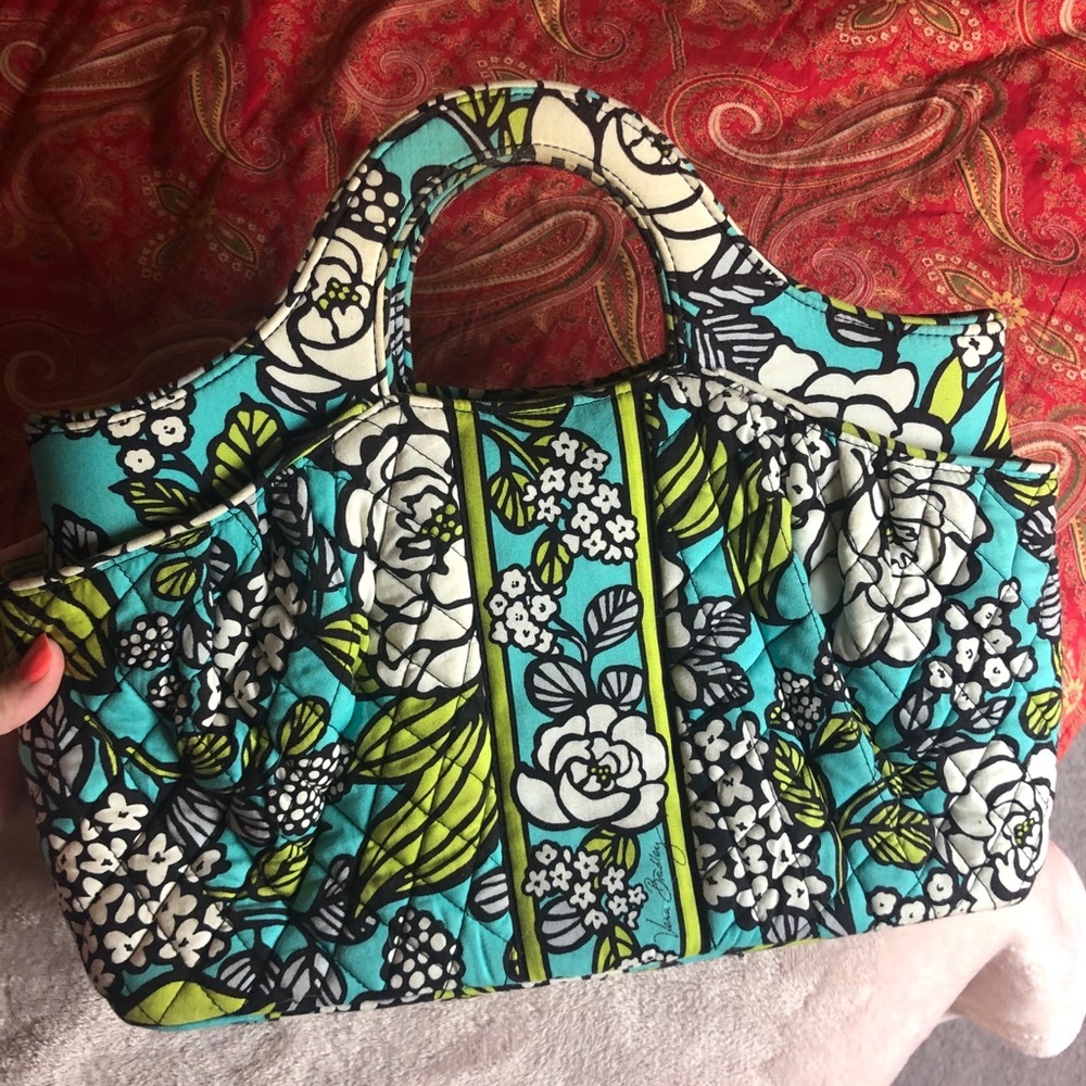 Vera Bradley Tote - Picture 3 of 4